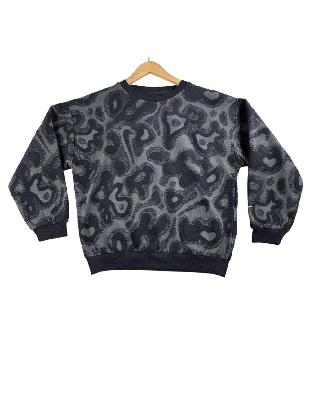 Nike Sweatshirt Womens Large Gray Fleece Animal Print Crewneck Pullover Logo AOP